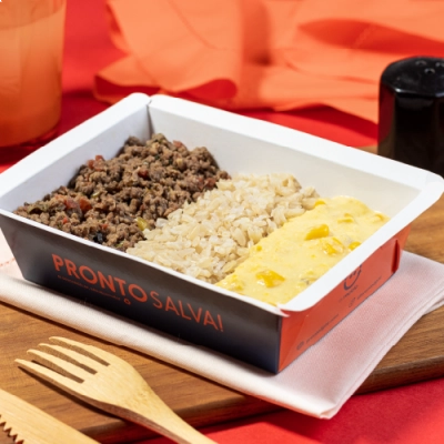marmita - carne moída + arroz integral + creme de milho