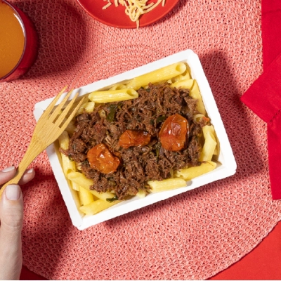 marmita - ragú de costela + penne + tomate confit