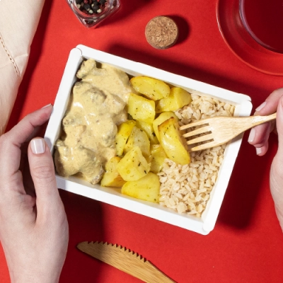 marmita - strogonoff light de carne + arroz integral + batata sautée